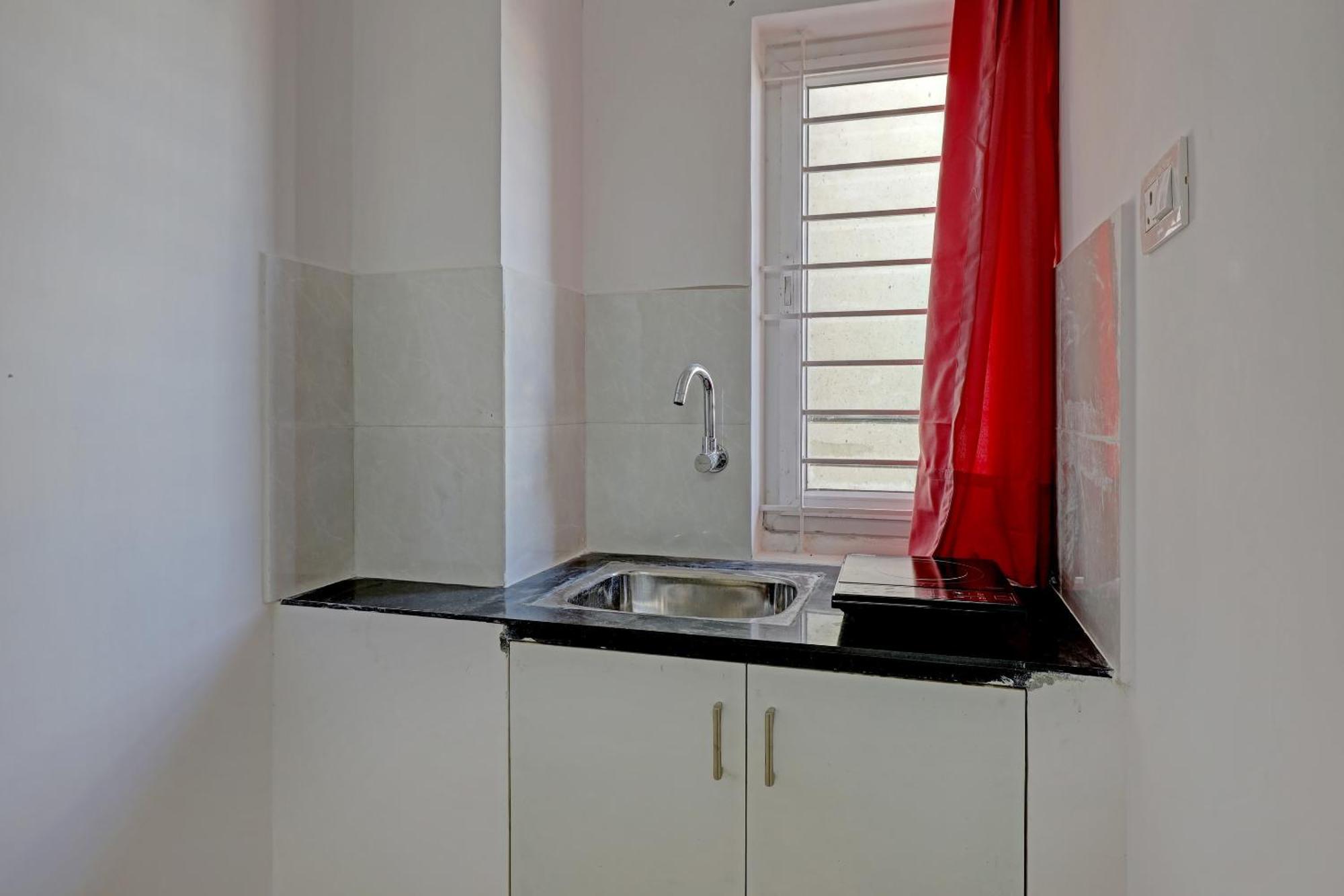 Hotel O Home Compact Studio Kr Puram Near Phoenix Marketcity Бангалор Екстериор снимка