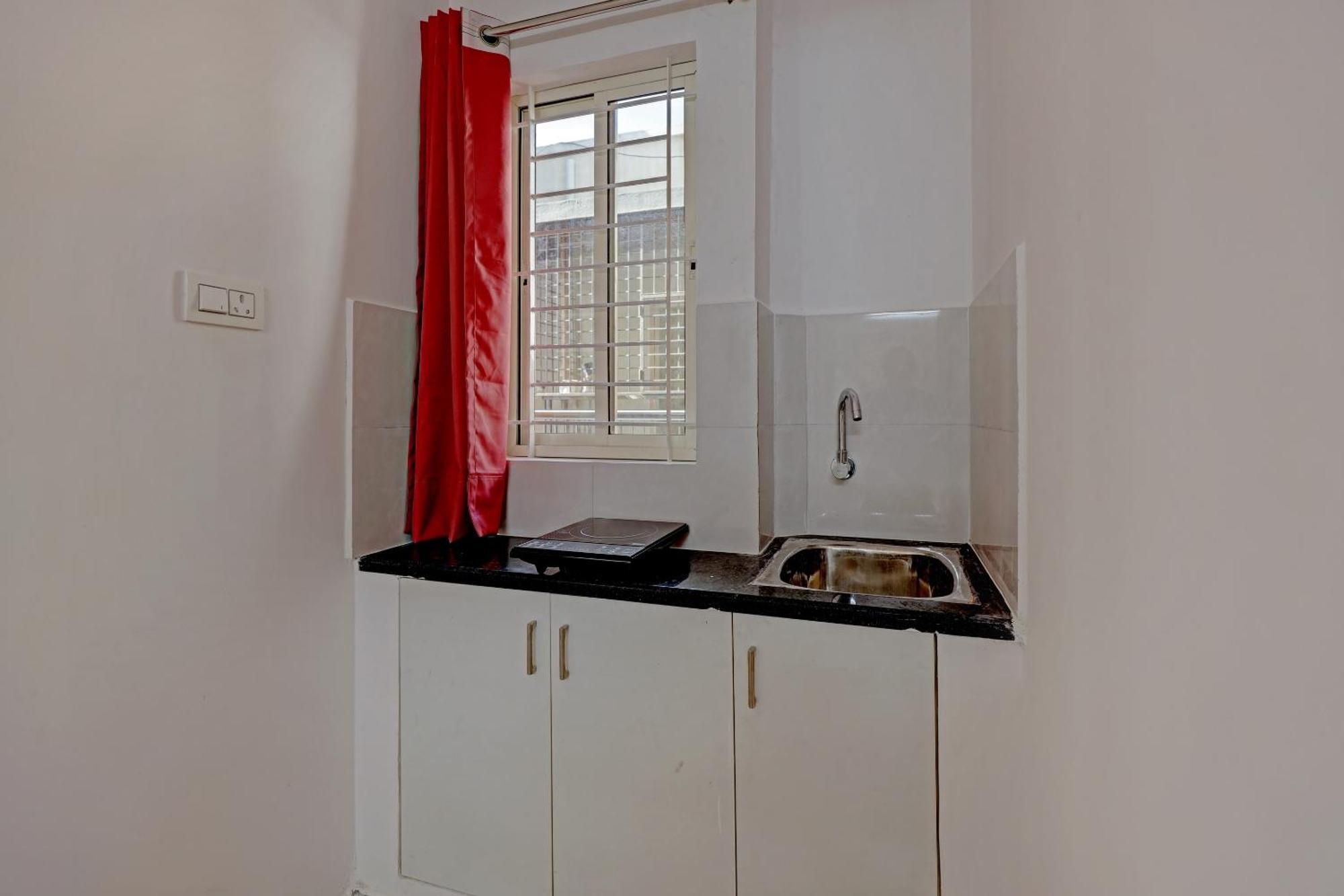 Hotel O Home Compact Studio Kr Puram Near Phoenix Marketcity Бангалор Екстериор снимка