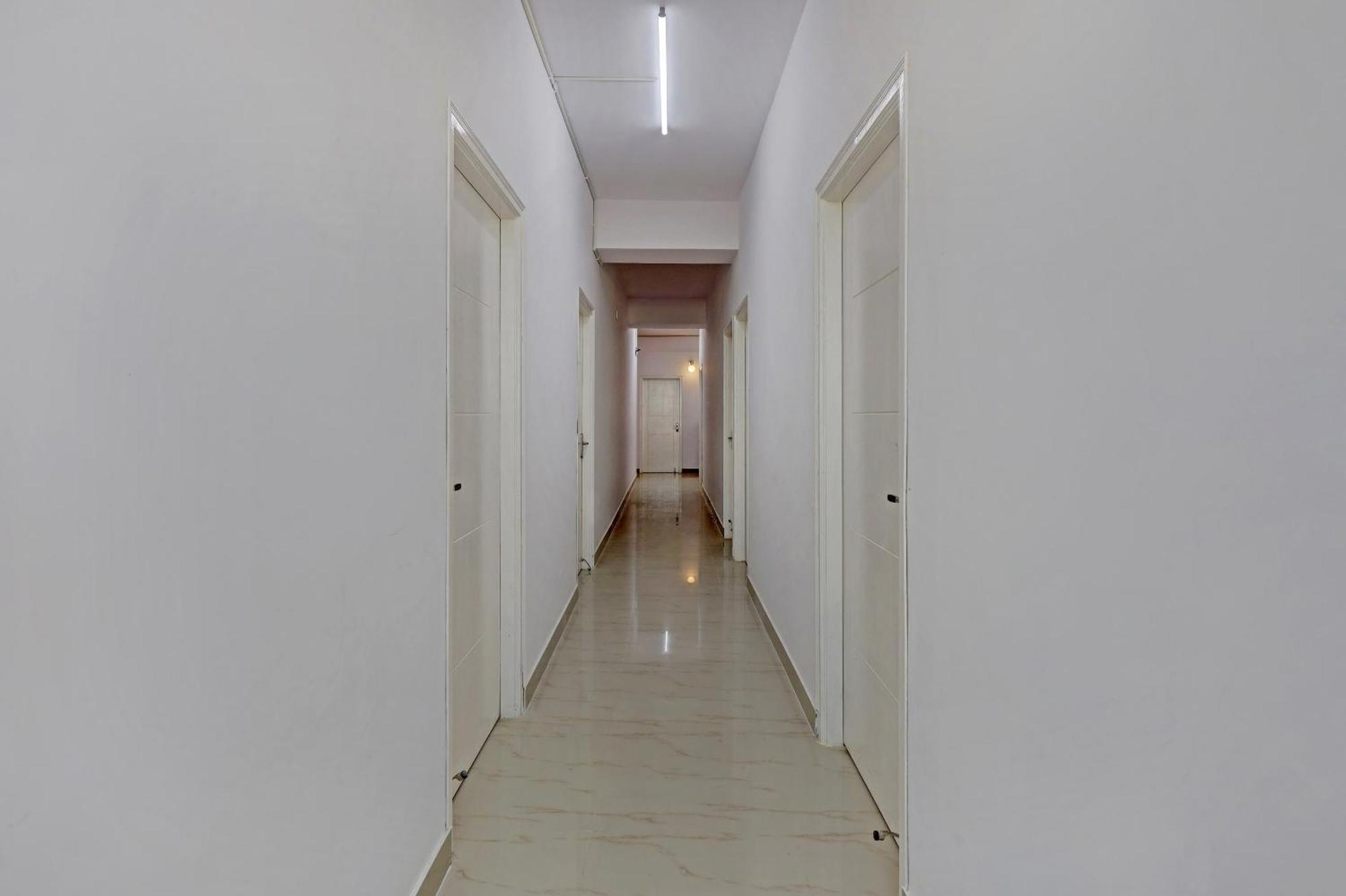 Hotel O Home Compact Studio Kr Puram Near Phoenix Marketcity Бангалор Екстериор снимка