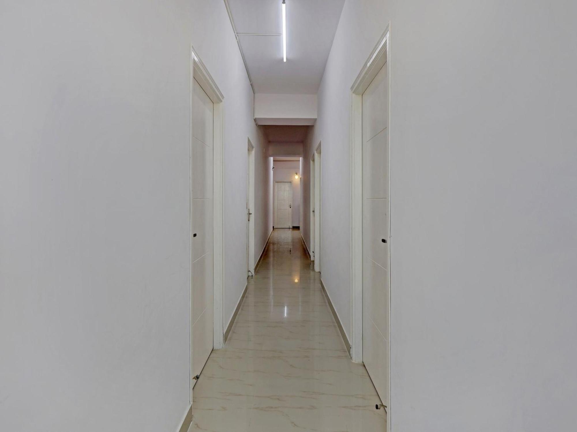Hotel O Home Compact Studio Kr Puram Near Phoenix Marketcity Бангалор Екстериор снимка